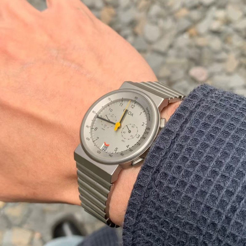 CILOA silver round watch men's - Luxury Watch Trends 2025 recension och pris