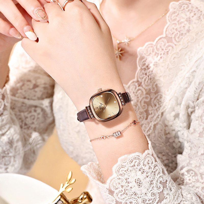 Women's Rose Gold Square Watch - Luxury Watch Vintage recension och pris