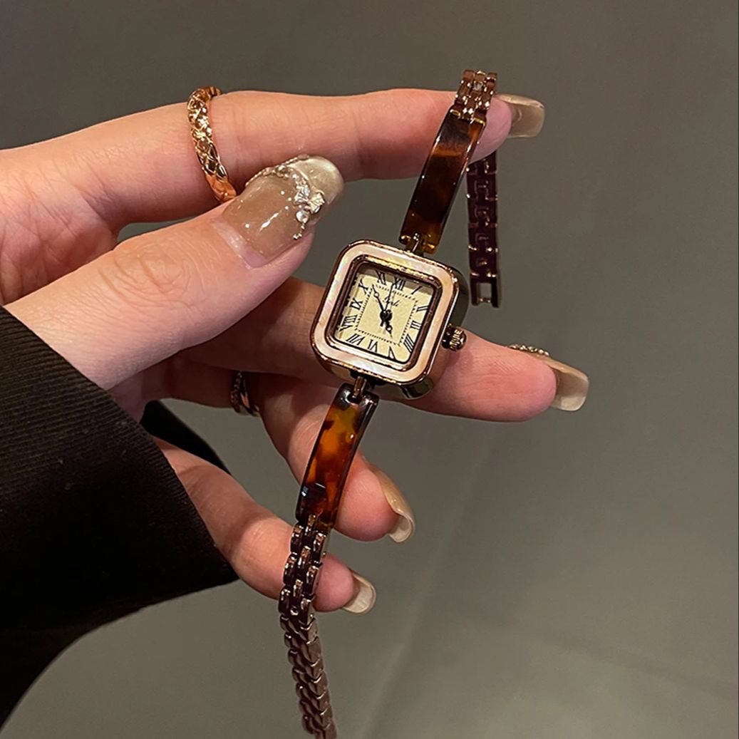 Luxury Vintage Women's Watches - Luxury Watch Vintage recension och pris