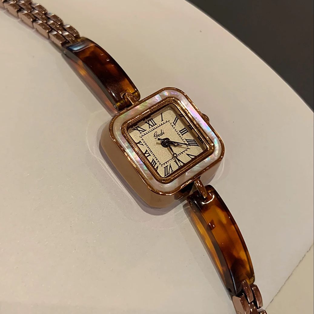 Luxury Vintage Women's Watches - Luxury Watch Vintage recension och pris
