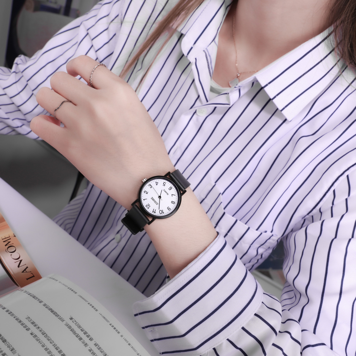 YIKAZE Women's Wristwatch Simp - Luxury Watch White recension och pris