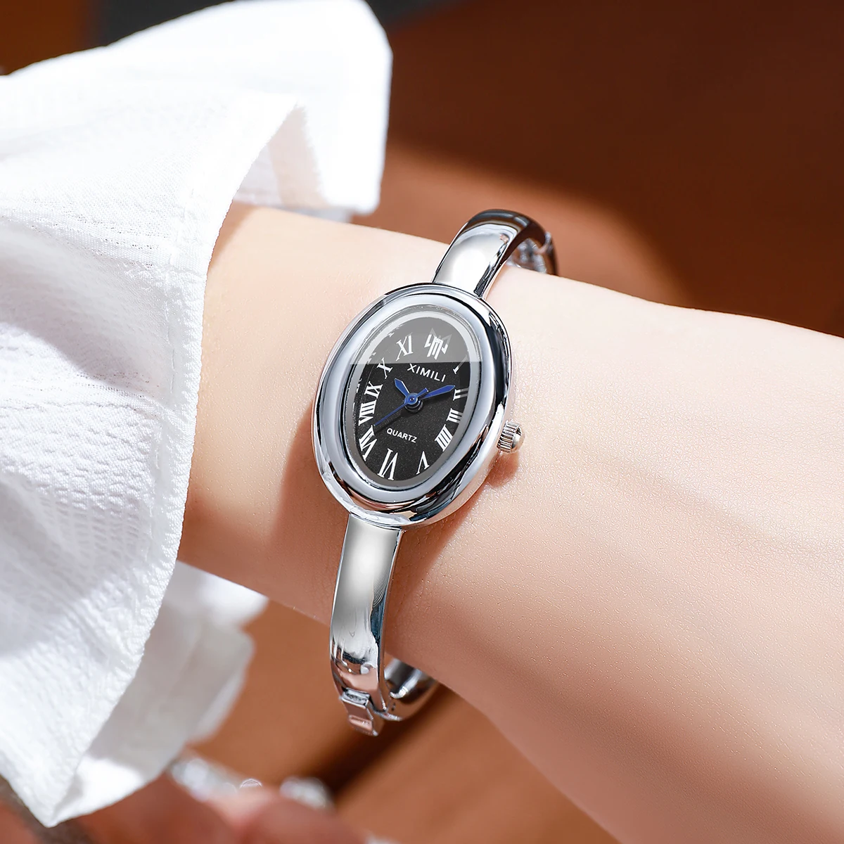 2026XIMILI Vintage Oval Bangle - Luxury Watch White recension och pris