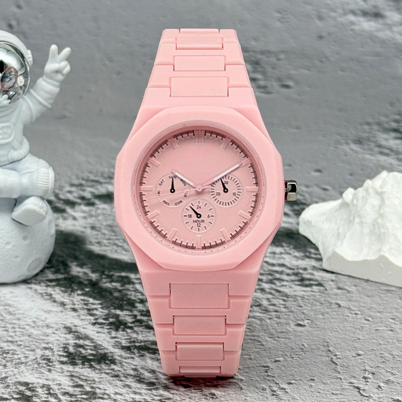 Famous Brand Fake Three-Eyed D - Luxury Watch Maker recension och pris