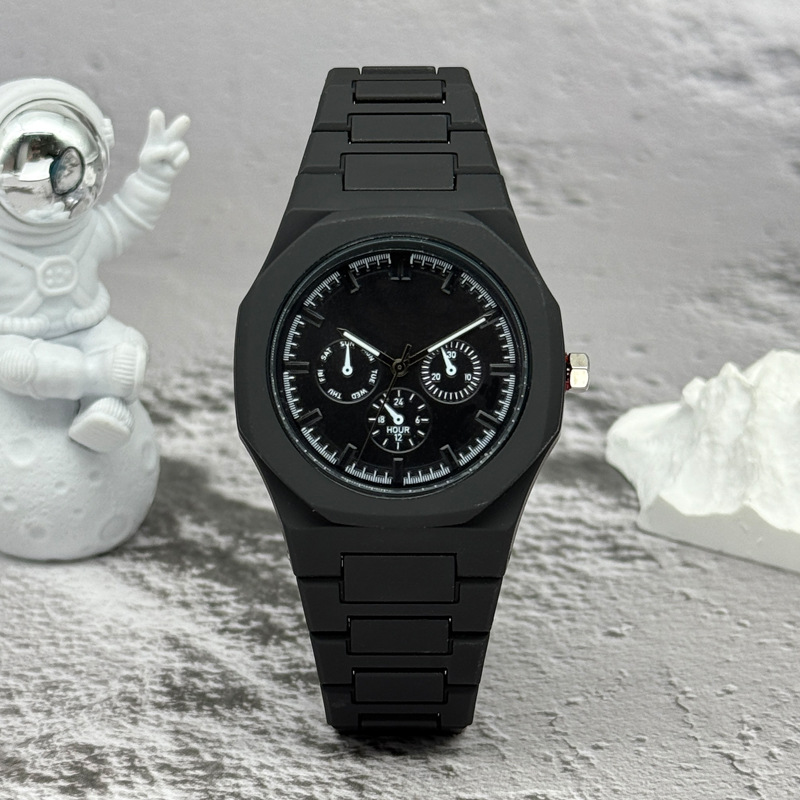 Famous Brand Fake Three-Eyed D - Luxury Watch Maker recension och pris